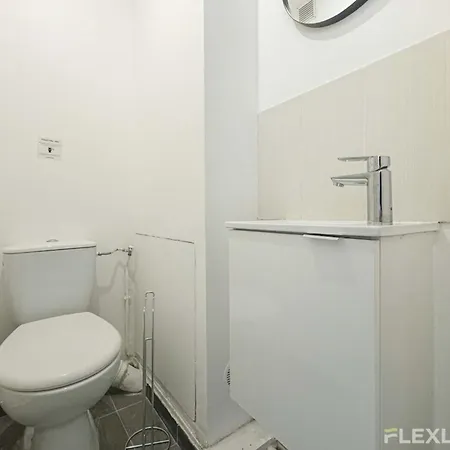 Flexliving - - Mouchez * Paris